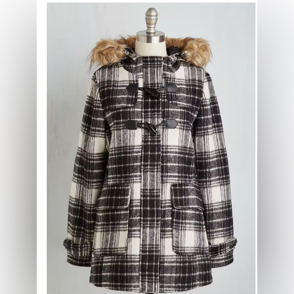 Madden Girl plaid winter coat with hoodie